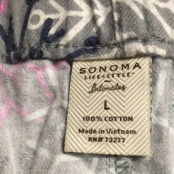 Pajamas Pj shorts Large winter snowflake like new, cute! - Picture 4 of 5